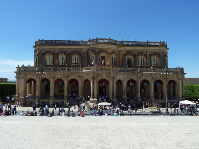 מרכז העיר נוטו