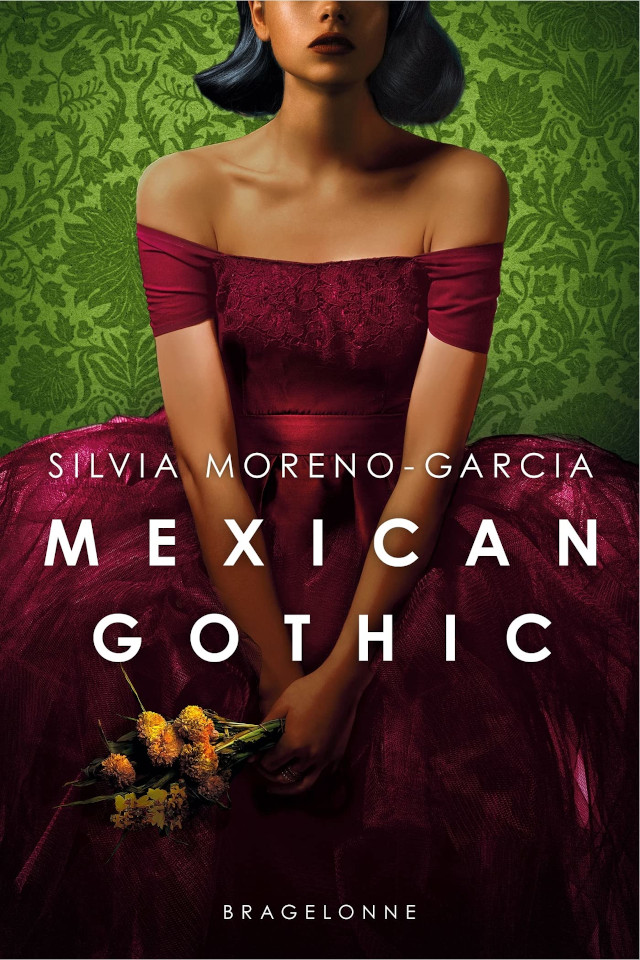 כריכת הספר Mexican Gothic