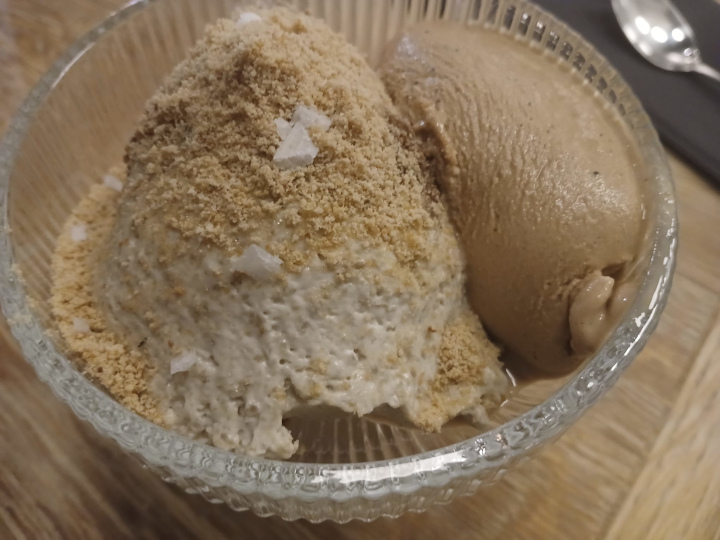 קינוח זרעי חמניות