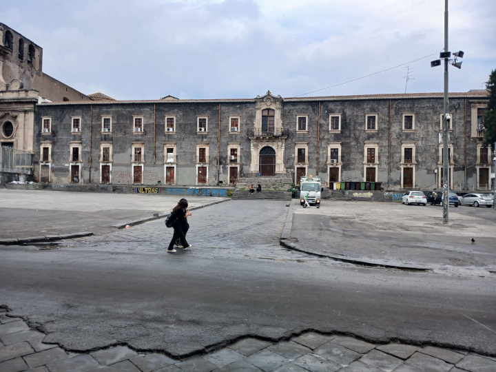 השוק בקטניה, אחרי הסגירה